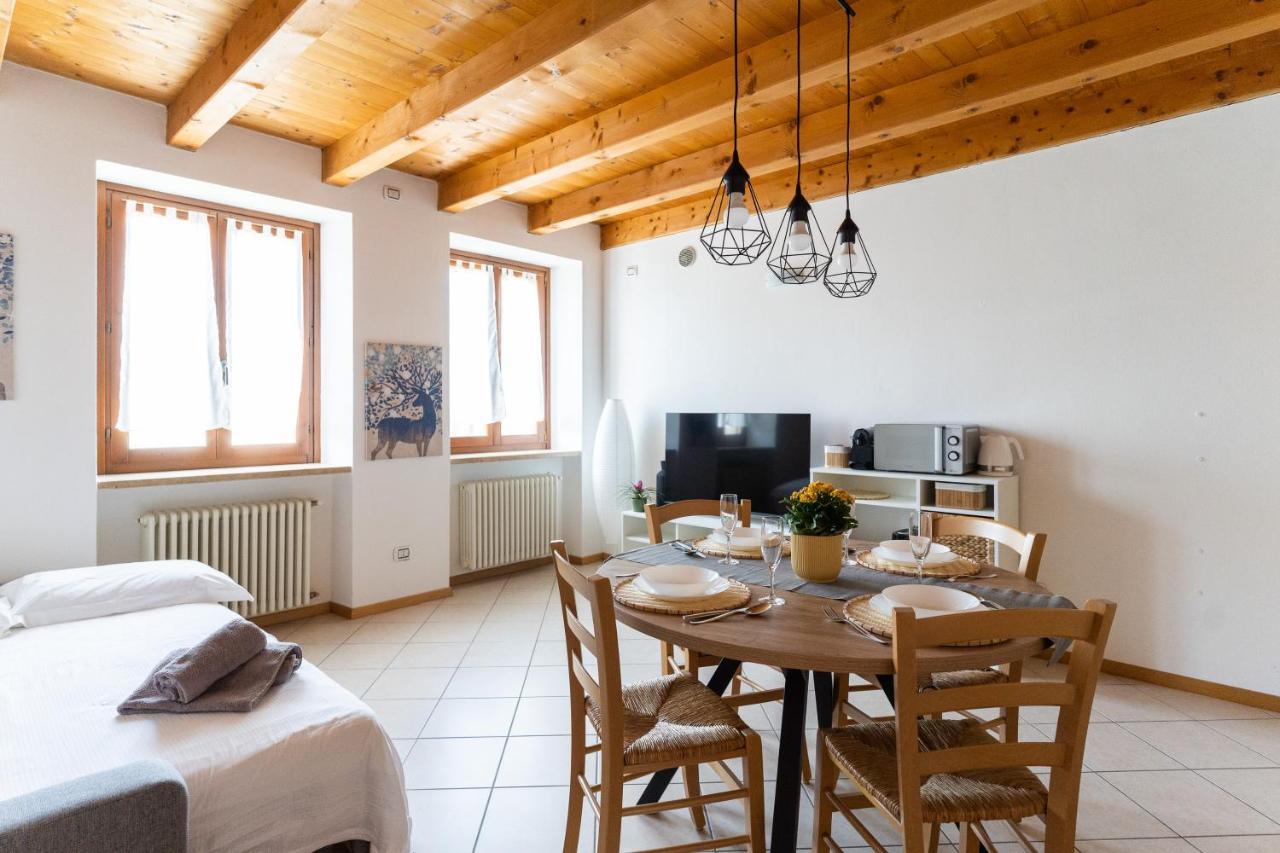 Garda Lake & Relax - Cottage On The Hill Caprino Veronese Bagian luar foto
